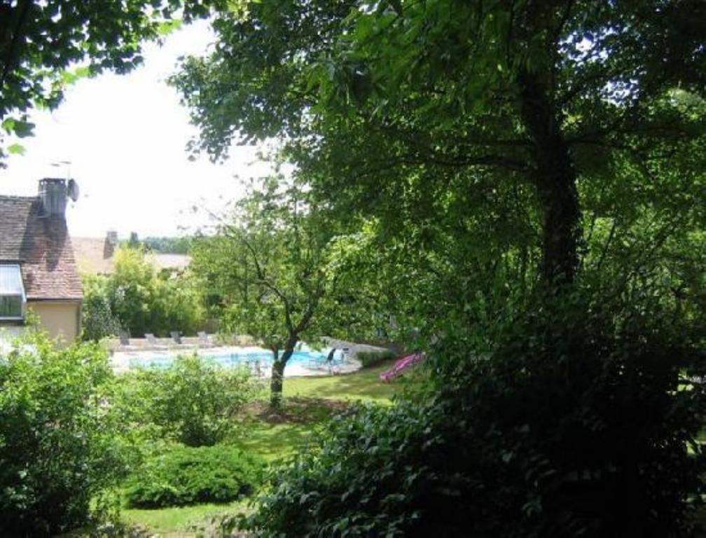 Le Jardin Des Roches Bed and Breakfast Moigny Eksteriør billede
